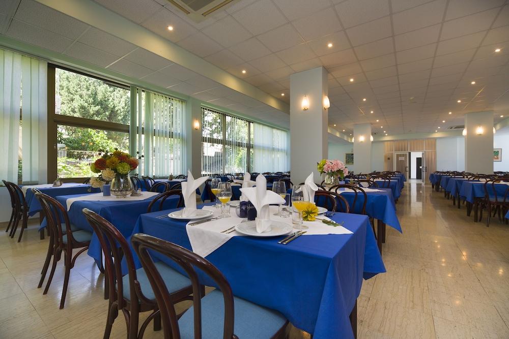 Hotel Laguna กราดัซ ภายนอก รูปภาพ